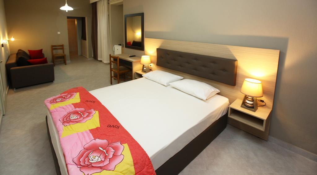 Mironi & Victoria Hotel Limenas  Værelse billede
